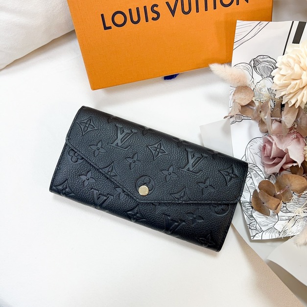 LV 黑壓印信封Sarah長夾 LV 黑壓印信封Sarah長夾
