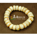 白蜜帶皮隨形手珠-天然俄羅斯(已結緣) 白蜜帶皮隨形手珠-天然俄羅斯(已結緣)