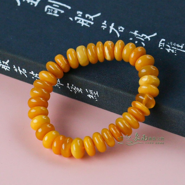 天然老蜜蠟手珠(11mm扁珠) (網路限定特價) 2023023 天然老蜜蠟手珠(11mm扁珠) (網路限定特價) 2023023