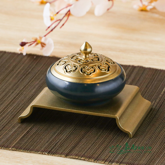 2寸菊花宣德爐(藏綠)|微盤香適用・附金色底座 2寸菊花宣德爐(藏綠)|微盤香適用・附金色底座