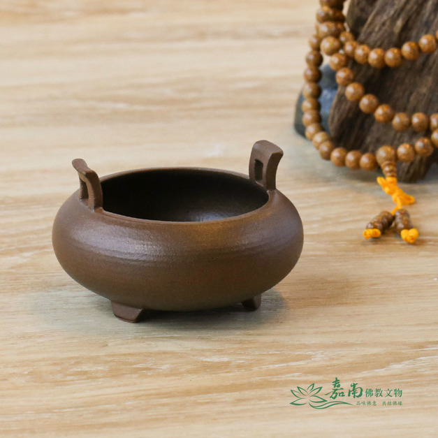 陶瓷雙耳無蓋香爐,佛堂與書房皆適用 (紅) 陶瓷雙耳無蓋香爐,佛堂與書房皆適用 (紅)