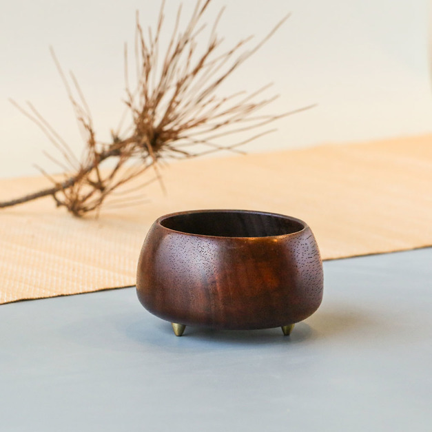 紅花梨三足鼎爐|溫潤原木・禪修供佛薰香 紅花梨三足鼎爐|溫潤原木・禪修供佛薰香