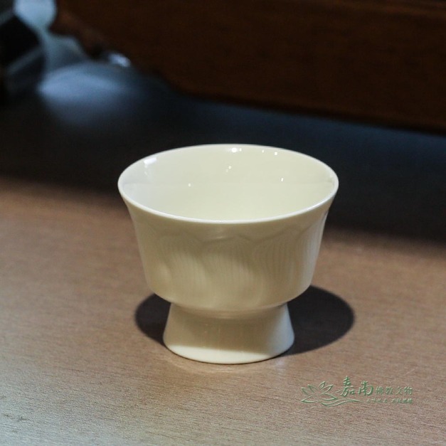 青瓷蓮花小供杯(單個)|溫潤如玉 蓮開清淨,供佛香爐推薦 青瓷蓮花小供杯(單個)|溫潤如玉 蓮開清淨,供佛香爐推薦