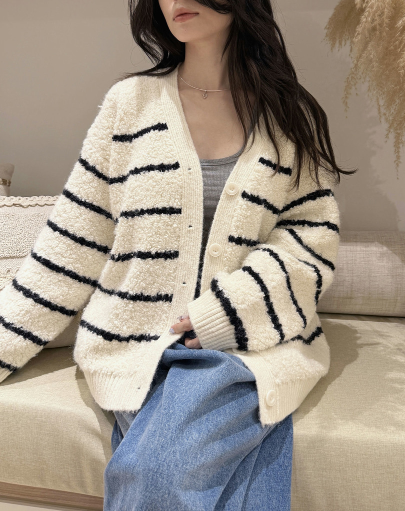 羊毛圈條紋毛絨開襟外套 20040129 羊毛圈條紋毛絨開襟外套 20040129