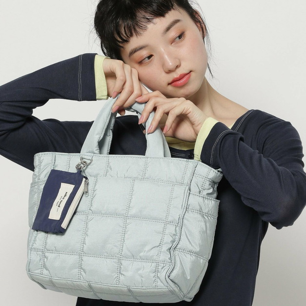 日本正品niko and...絎縫兩用菱格紋輕量手提肩背托特包 日本正品niko and...絎縫兩用菱格紋輕量手提肩背托特包