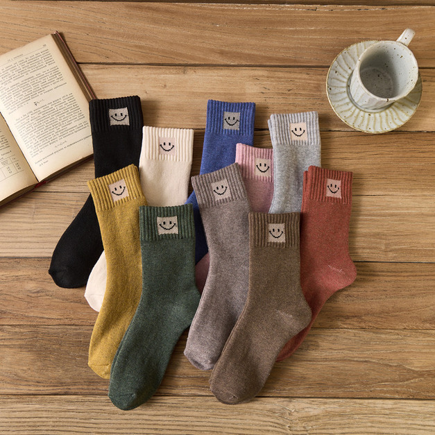 【S150】日系微笑方塊保暖中筒襪(10色) 【S150】日系微笑方塊保暖中筒襪(10色)