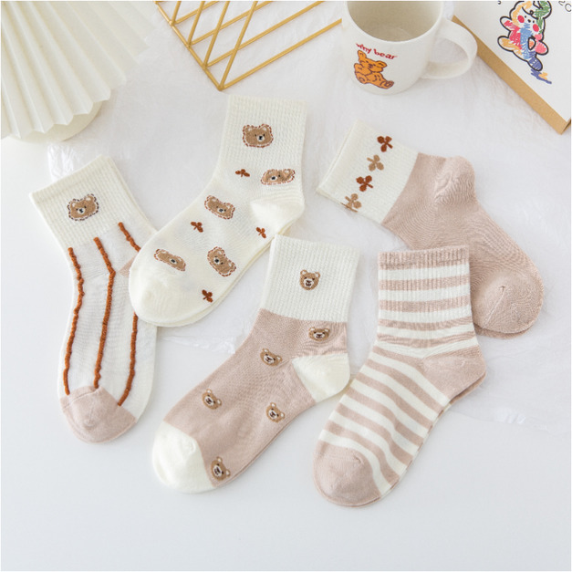 【S188】日系幸運草小熊中筒襪(5色) 【S188】日系幸運草小熊中筒襪(5色)