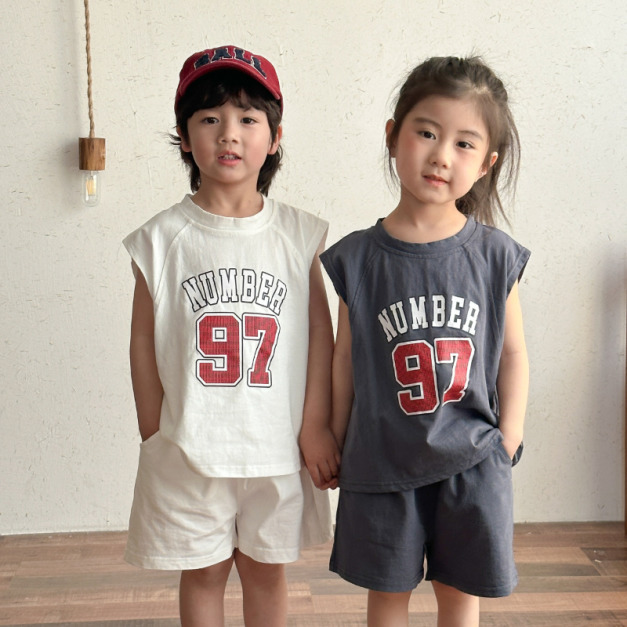 【BS235】日系字母97兄妹短袖套裝(2色) 【BS235】日系字母97兄妹短袖套裝(2色)