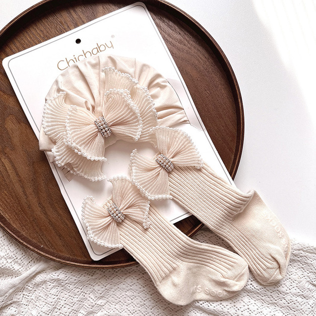 【BP052】歐美風奶茶色寶寶帽子襪子套組(百褶蝴蝶結) 【BP052】歐美風奶茶色寶寶帽子襪子套組(百褶蝴蝶結)