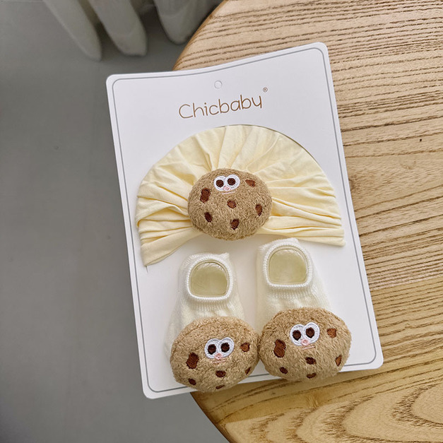 【BP061】歐美風立體造型寶寶帽子襪子套組(立體巧克力餅乾) 【BP061】歐美風立體造型寶寶帽子襪子套組(立體巧克力餅乾)