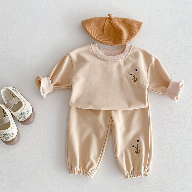 【BE170】日系刺繡小雛菊長袖長褲套裝 【BE170】日系刺繡小雛菊長袖長褲套裝