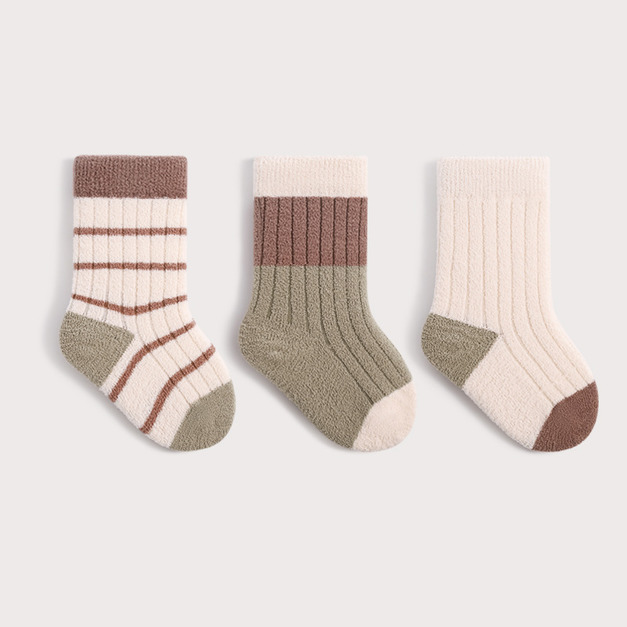 【SB175】童襪|日系綠咖條紋珊瑚絨加厚中筒襪(3雙1組) 【SB175】童襪|日系綠咖條紋珊瑚絨加厚中筒襪(3雙1組)