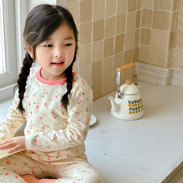 【HB024】日系粉紅小花成套睡衣(長袖/長褲) 【HB024】日系粉紅小花成套睡衣(長袖/長褲)