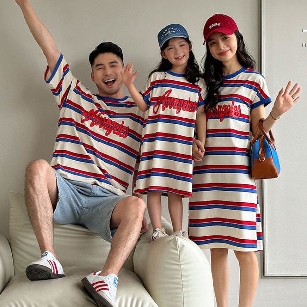 【F187】日系字母紅藍條紋全家福親子短袖上衣洋裝(1色) 【F187】日系字母紅藍條紋全家福親子短袖上衣洋裝(1色)