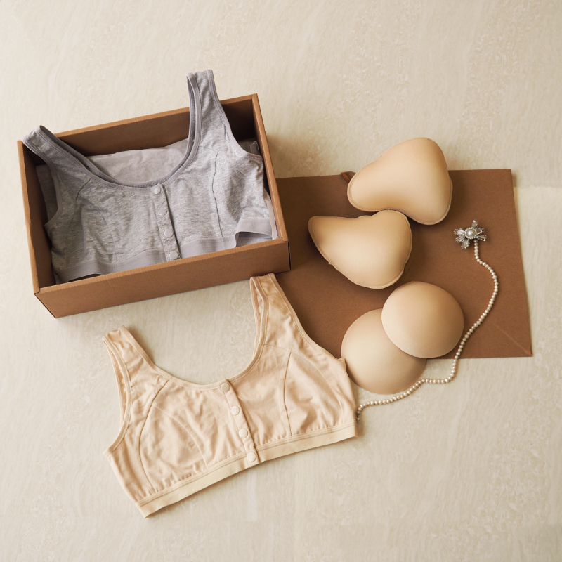 Cotton-underwear-in-the-early-stage-after-breast-cancer-surgery-yc-032-1