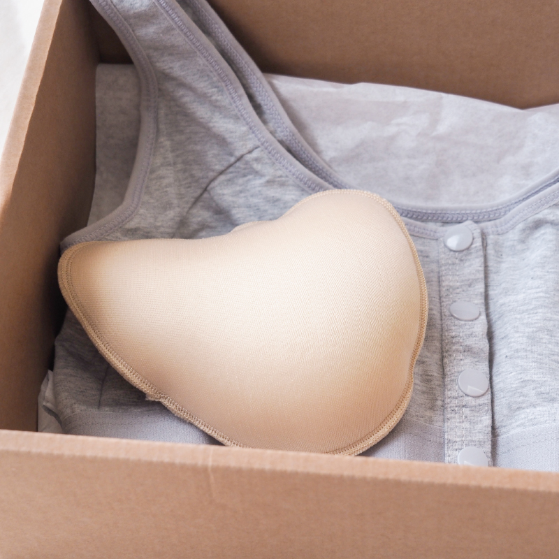 Cotton-underwear-in-the-early-stage-after-breast-cancer-surgery-yc-032-4