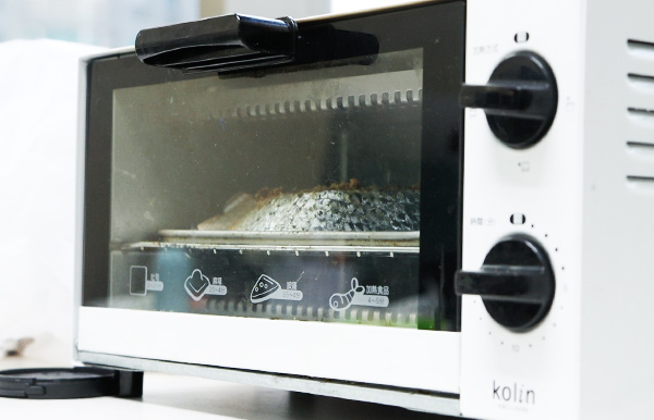 日式醬燒黑糖烤鮭魚-家常必備!料理新手友善,不怕油噴