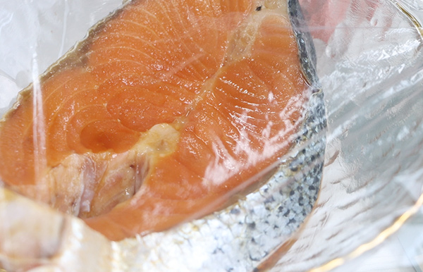 日式醬燒黑糖烤鮭魚-家常必備!料理新手友善,不怕油噴