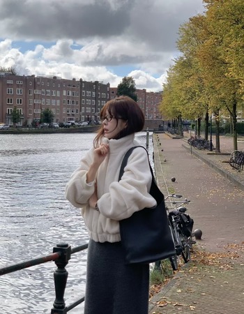 |奶白 現貨| 冬日可愛版型縮口外套 |奶白 現貨| 冬日可愛版型縮口外套