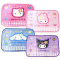 Sanrio 三麗鷗 絨毛披肩毛毯 100x70cm (復古千鳥格) Kitty 大耳狗 酷洛米 Sanrio 三麗鷗 絨毛披肩毛毯 100x70cm (復古千鳥格) Kitty 大耳狗 酷洛米