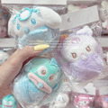 Sanrio 三麗鷗 絨毛玩偶吊飾 (襁褓款) Kitty 雙子星 布丁狗 大眼蛙_1 Sanrio 三麗鷗 絨毛玩偶吊飾 (襁褓款) Kitty 雙子星 布丁狗 大眼蛙_1