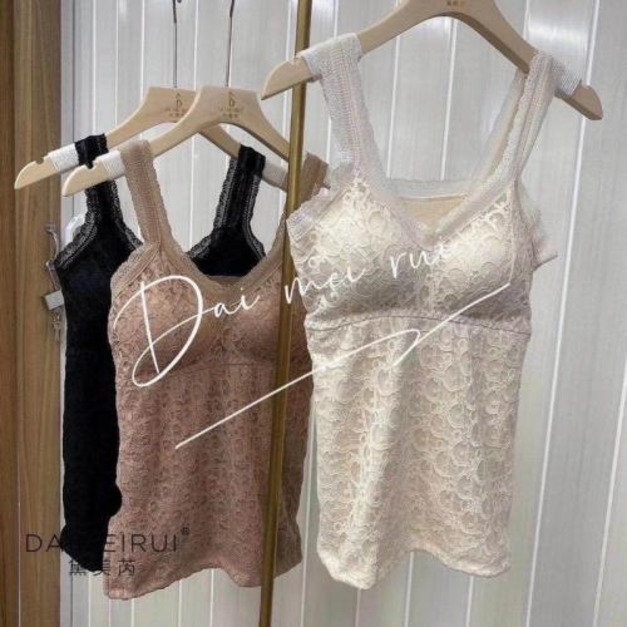 韓國東大門款 蕾絲V領加絨保暖背心-黑 韓國東大門款 蕾絲V領加絨保暖背心-黑