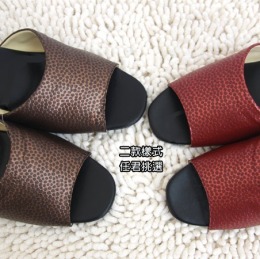 靜謐星點雙色皮拖 靜謐星點雙色皮拖