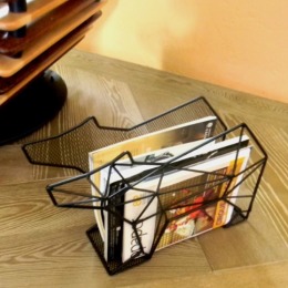 北極熊雜誌架-黑色 北極熊雜誌架-黑色