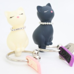 優雅小貓鑰匙圈-貴氣白貓 優雅小貓鑰匙圈-貴氣白貓
