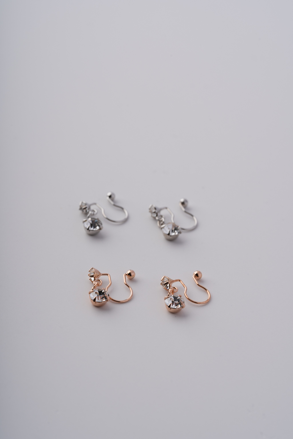 日本直送 | 垂墜雙鑽鋯石.U型耳夾 - 銀色/玫瑰金色