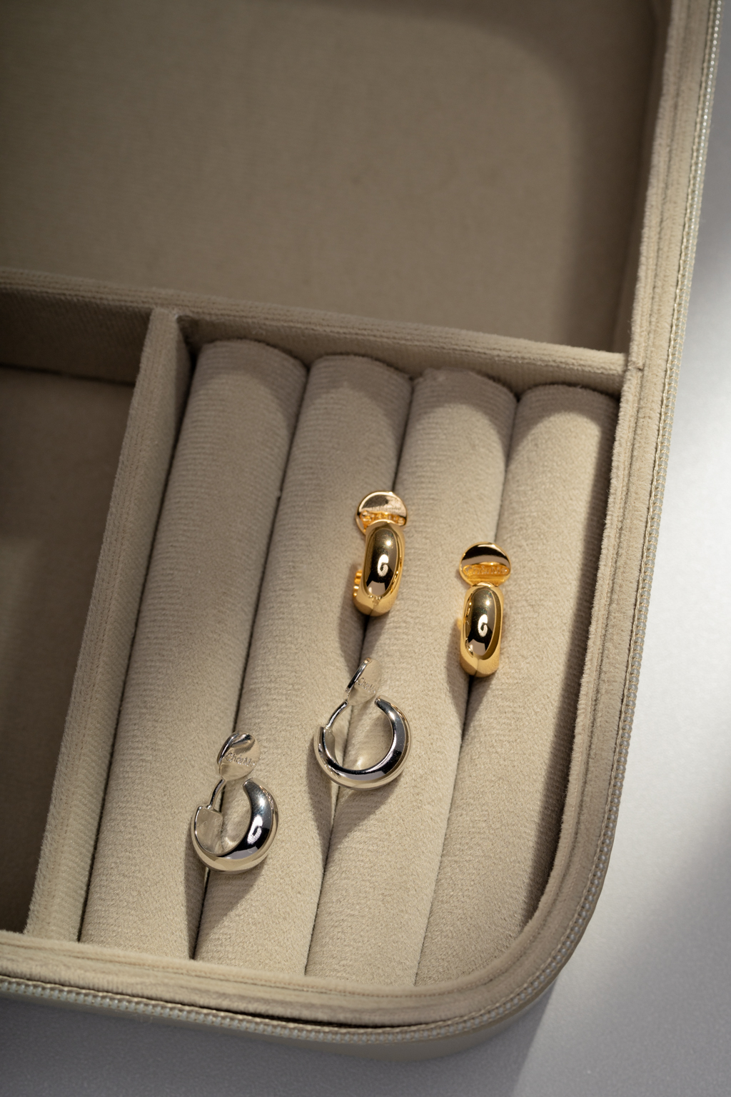 極簡小 C 圈.蚊香盤耳夾-銀色/金色