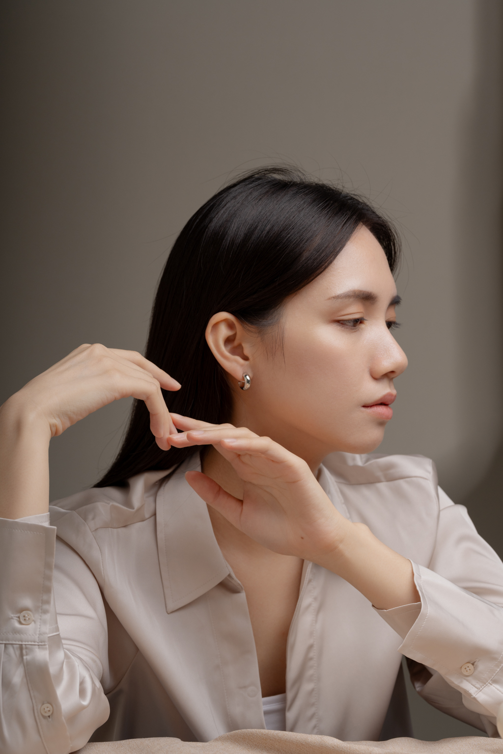 極簡小 C 圈.蚊香盤耳夾-銀色/金色