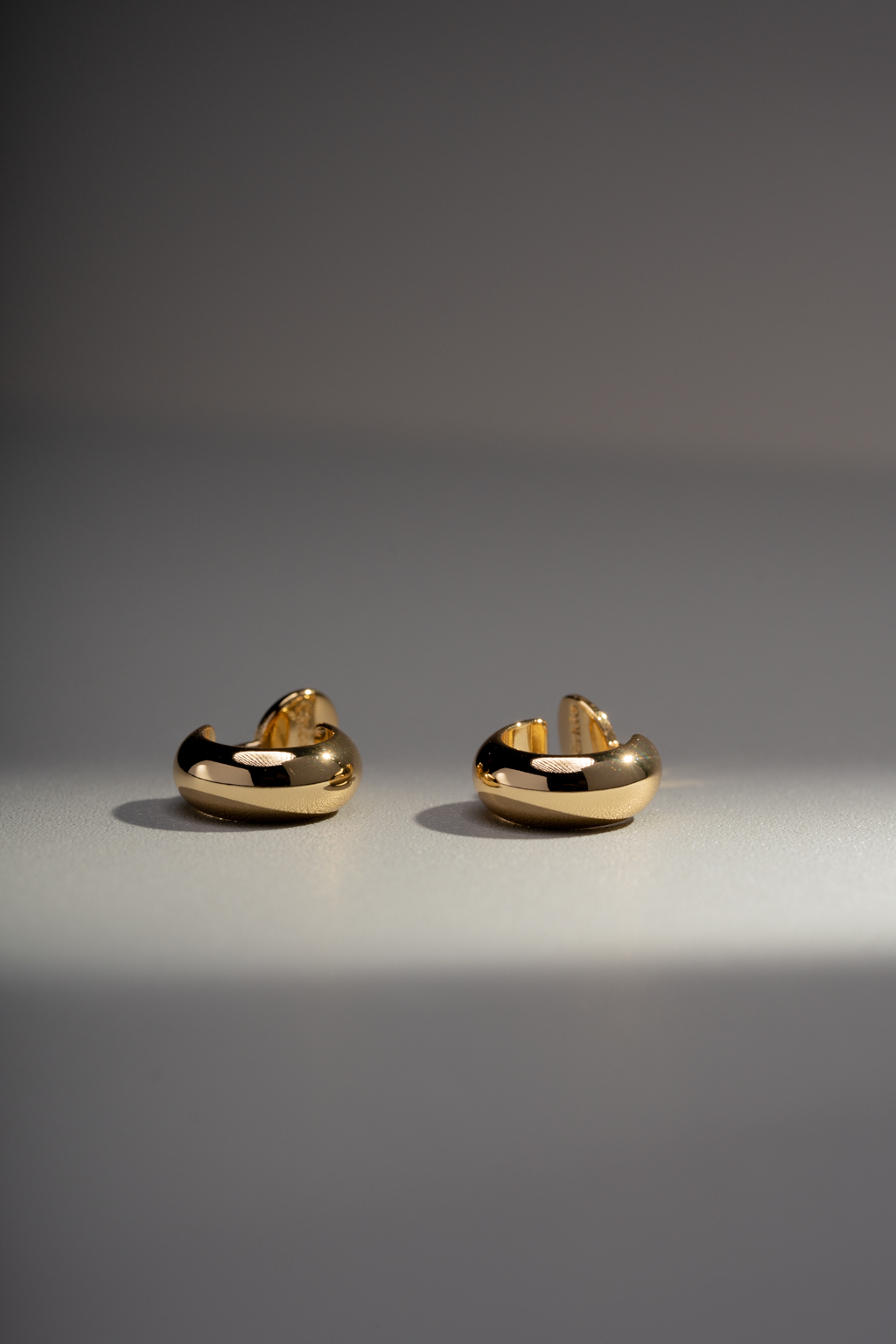 極簡小 C 圈.蚊香盤耳夾-銀色/金色