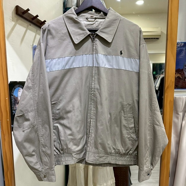 卡其Polo外套 卡其Polo外套