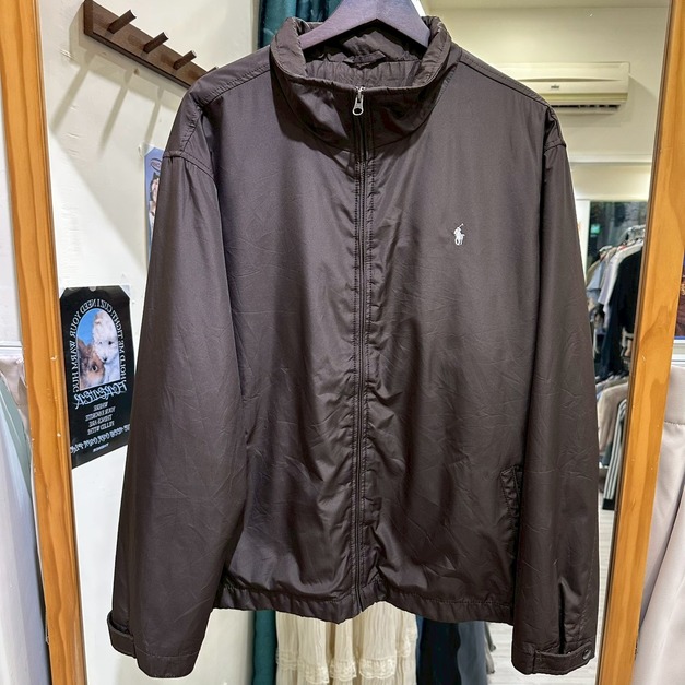 咖色Polo外套 咖色Polo外套