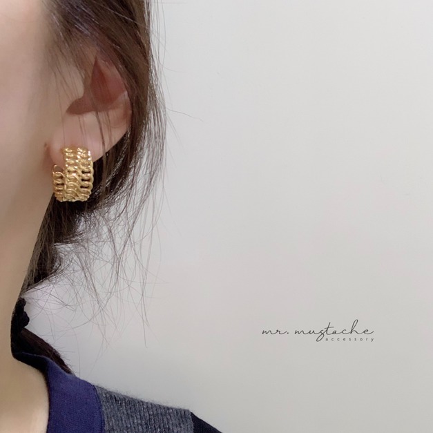 韓 寬版雙編織耳環 韓 寬版雙編織耳環