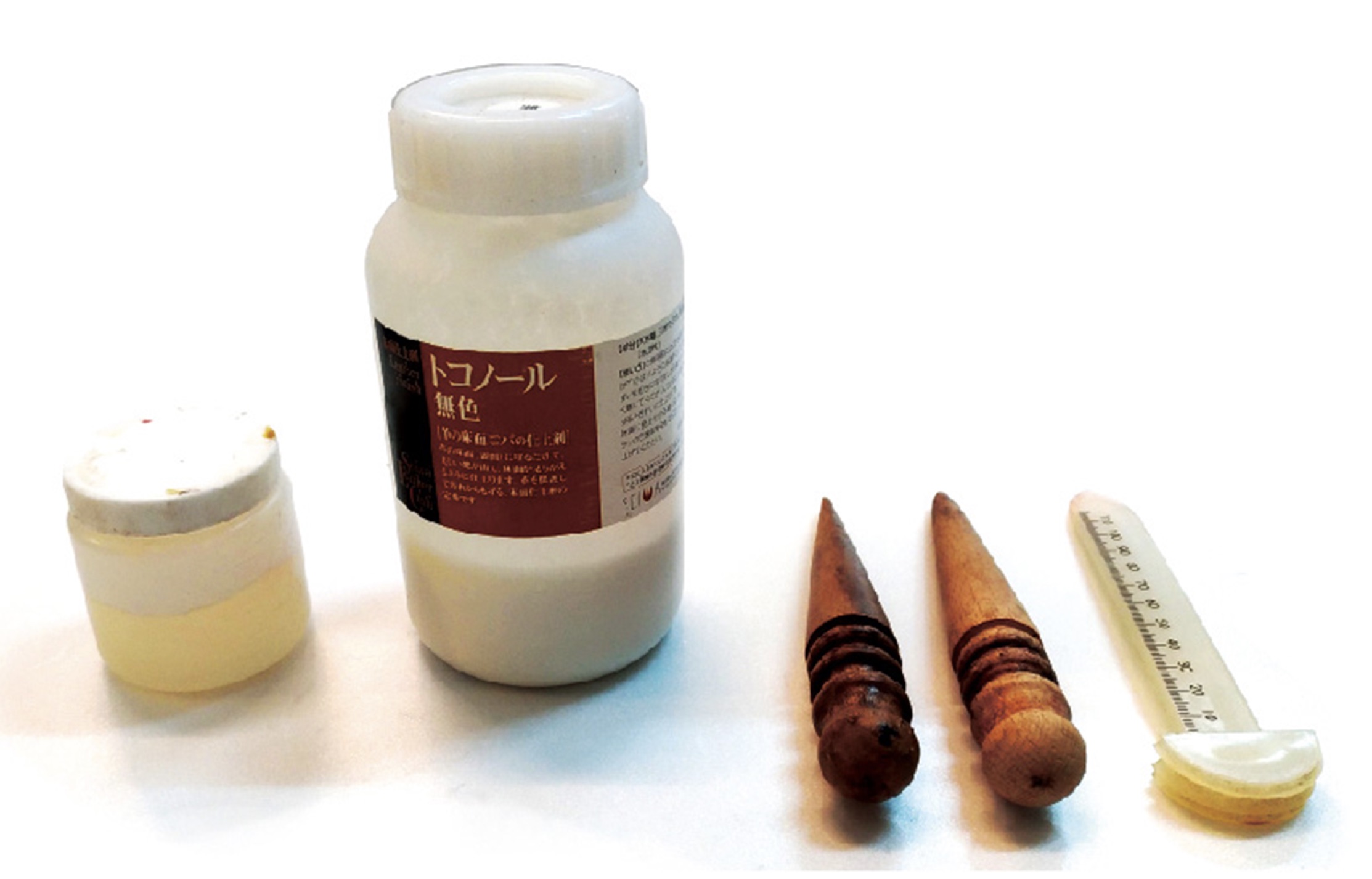 皮革手作課程提供的基本製作工具