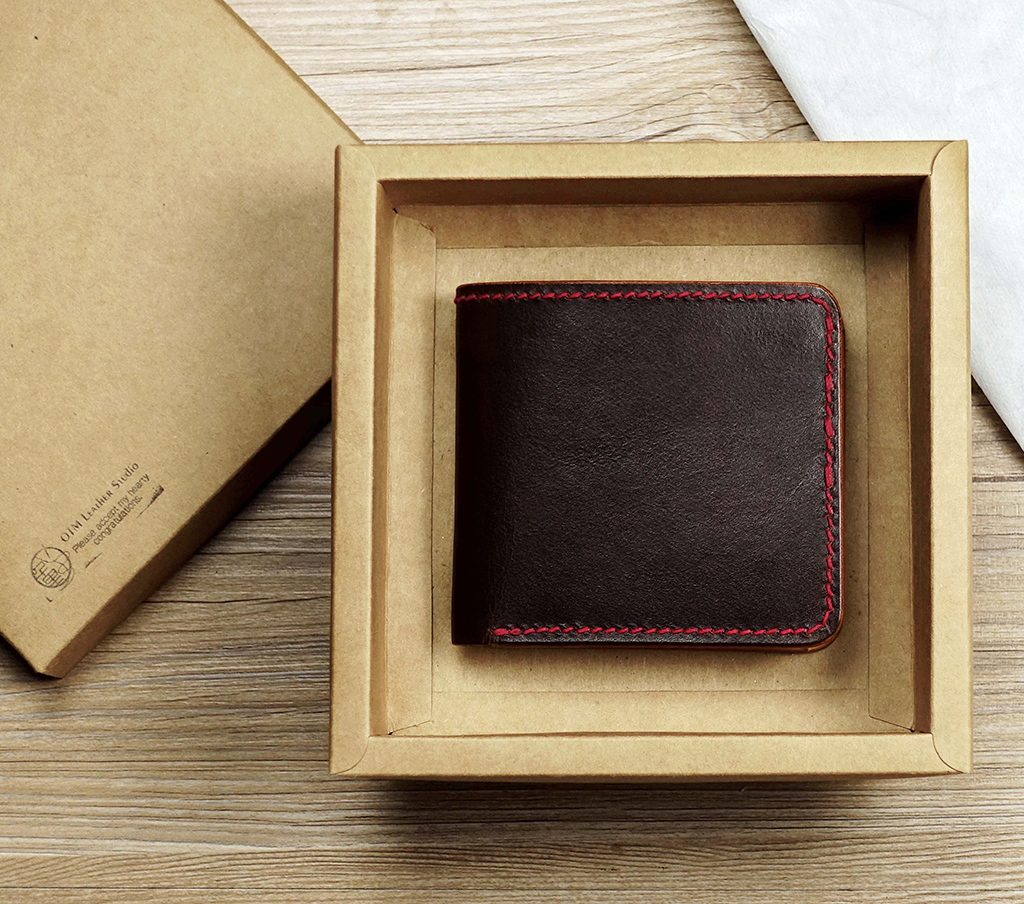 立體零錢包短夾零錢袋打開狀態,袋型結構清楚,方便拿取零錢。