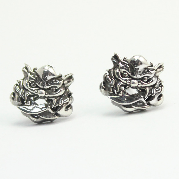 925純銀|雨漸鎮煞劍獅耳環 e9702-1