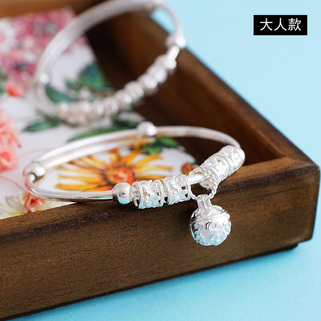 999足銀|花團錦簇鈴鐺手環 b90000224A