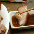 屏東正源萬巒豬腳1隻(1.2KG/隻,附獨門沾醬)-任選_3 屏東正源萬巒豬腳1隻(1.2KG/隻,附獨門沾醬)-任選_3
