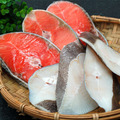 鮭魚6片+大比目魚6片雙拼|共12片 /75~85g/片_1 鮭魚6片+大比目魚6片雙拼|共12片 /75~85g/片_1