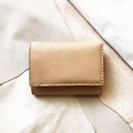 版師風格|真皮三折短夾|零錢袋|拍立得隔層|淺棕 版師風格|真皮三折短夾|零錢袋|拍立得隔層|淺棕