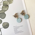 皮革耳環│小圓3號作品|灰白搭薄荷綠(可改夾)_1 皮革耳環│小圓3號作品|灰白搭薄荷綠(可改夾)_1