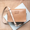復古方包│雙隔層|隱形磁釦大開口|淺棕 復古方包│雙隔層|隱形磁釦大開口|淺棕
