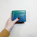 植鞣革短夾|6卡1零錢|照片層|湖水綠漸層墨藍 植鞣革短夾|6卡1零錢|照片層|湖水綠漸層墨藍
