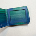 植鞣革短夾|6卡1零錢|照片層|湖水綠漸層墨藍_2 植鞣革短夾|6卡1零錢|照片層|湖水綠漸層墨藍_2