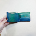 植鞣革短夾|6卡1零錢|照片層|湖水綠漸層墨藍_4 植鞣革短夾|6卡1零錢|照片層|湖水綠漸層墨藍_4