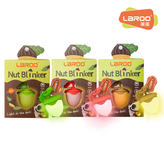 【LaRoo 萊諾】榛果發光吊墜(夜行燈/可充電)