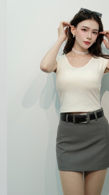 ➤時髦腰帶搭配素面短裙內有安全褲S~L (3色)